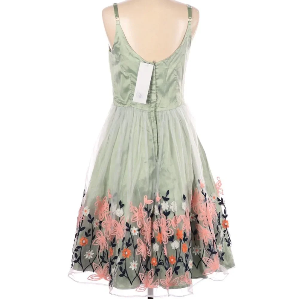 🌟Tatyana || 💗Rare Find💗Sweet Surrender Dress - Picture 4 of 4